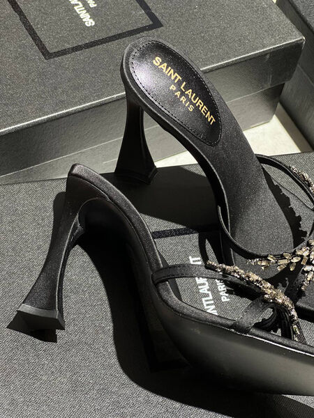 Шлепки Saint Laurent женский кожа черный 171052-4