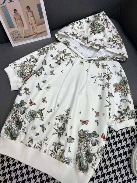 Костюм Christian Dior женский белый 148070-3