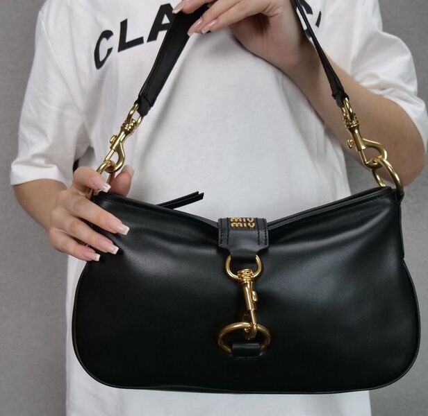 Сумка Miu Miu женский кожа черный 125988