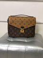 Сумка Louis Vuitton Pochette Metis женский канва 76851-5