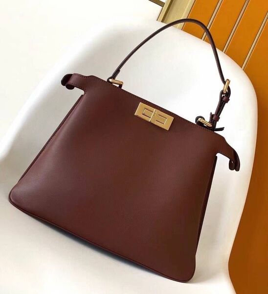 Сумка Fendi женский кожа swift винный 167736