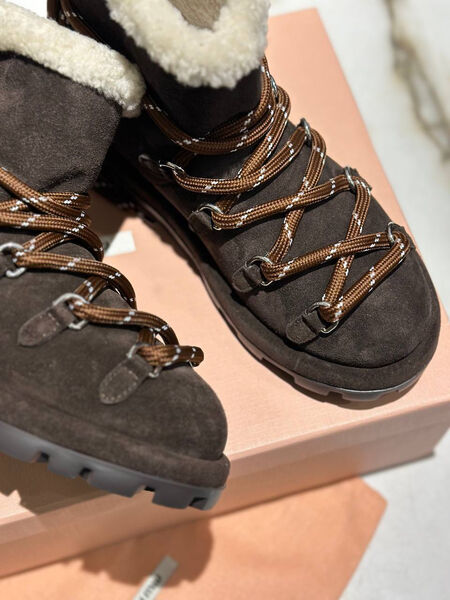 Ботинки Miu Miu женский замша 166974-2