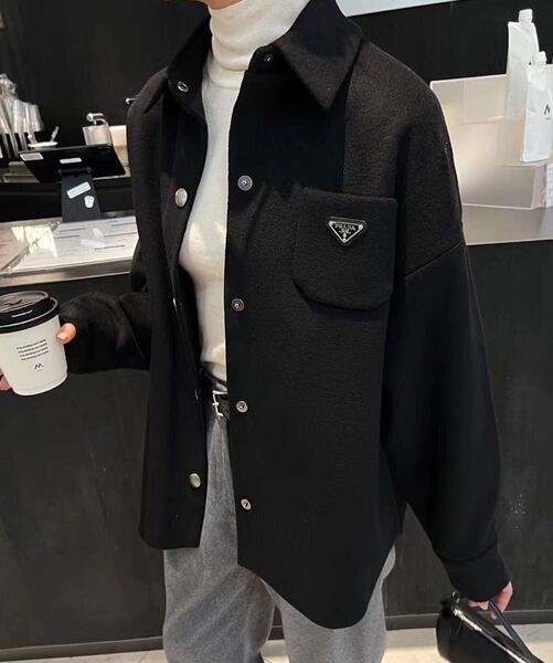 Рубашка Prada женский черный 131587
