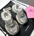 Кроссовки Balenciaga женский кожа графитовый 112077-1