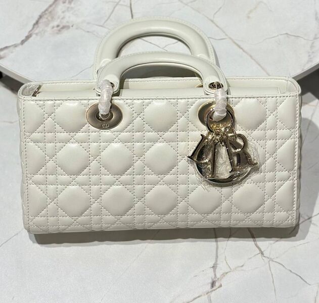 Сумка Christian Dior Lady женский кожа белый 142726