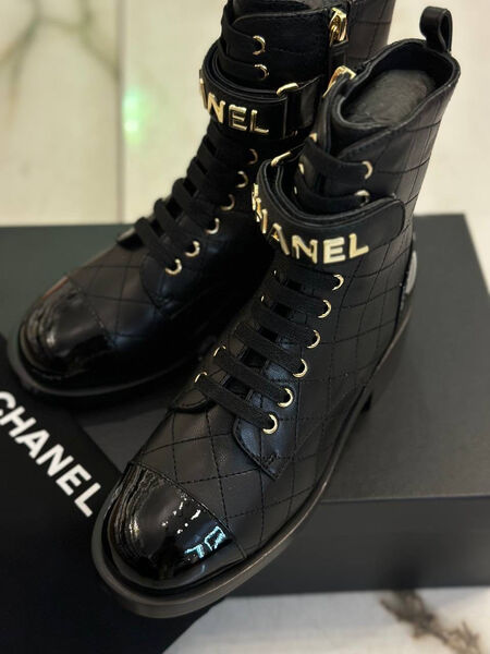 Ботинки Chanel женский кожа черный 125684-2