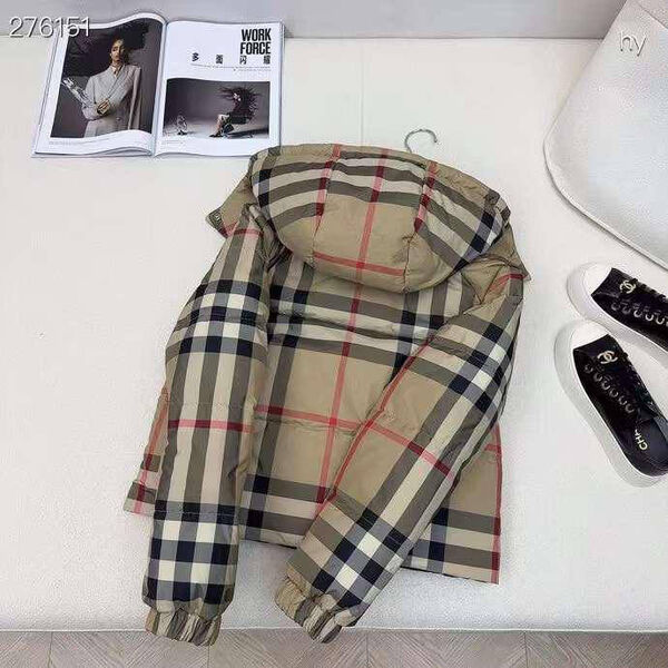 Пуховик двухсторонний Burberry женский бежевый 162114-6