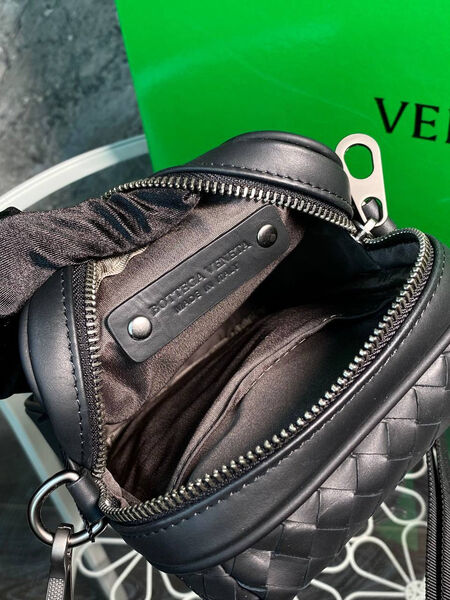 Мужская сумка мессенджер Bottega Veneta мужской кожа черный 155331-5