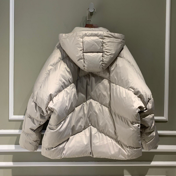 Пуховик Loro Piana женский бежевый 62809-3