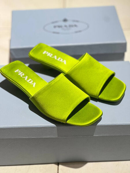 Шлепки Prada женский велюр болотный 154262-2