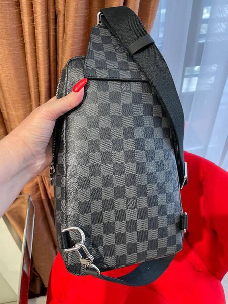 Мужская сумка слинг Louis Vuitton мужской кожа черный 42966-4
