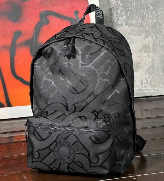 Рюкзак мужской Burberry мужской кожа черный 65363