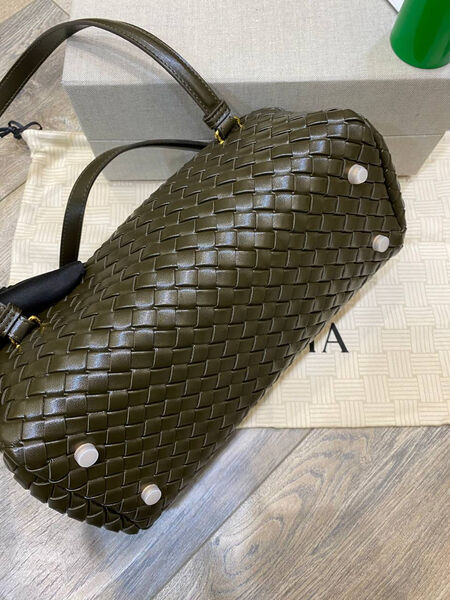 Сумка Bottega Veneta женский кожа болотный 174513-4