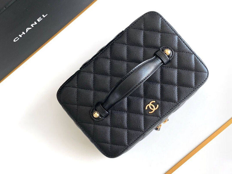 Косметичка Chanel женский кожа черный 156327-6