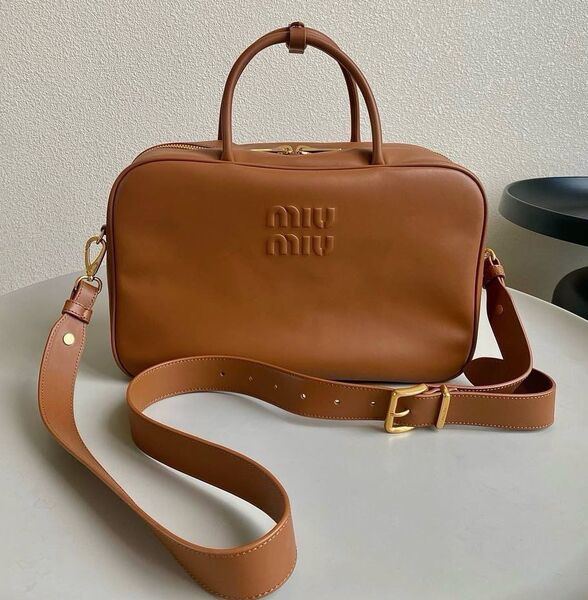Сумка Miu Miu женский кожа 130748