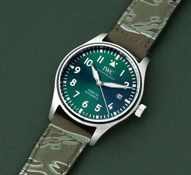 Мужские часы Iwc Pilots Mark болотный 155557