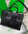 Сумка Bottega Veneta женский черный 131125-2
