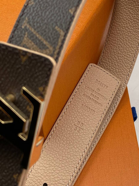 Женский ремень Louis Vuitton женский кожа бежевый 139070-7