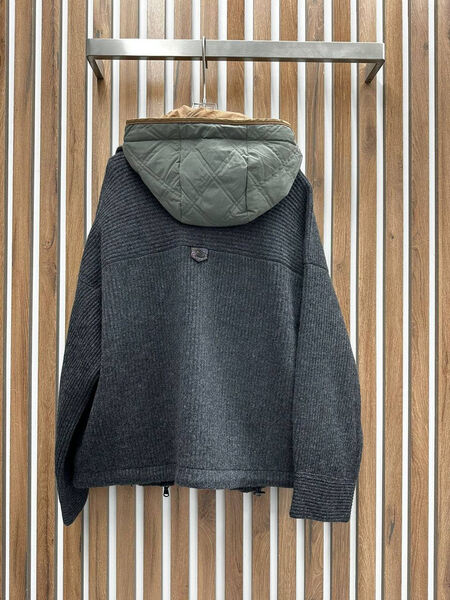Куртка Brunello Cucinelli женский графитовый 127139-2