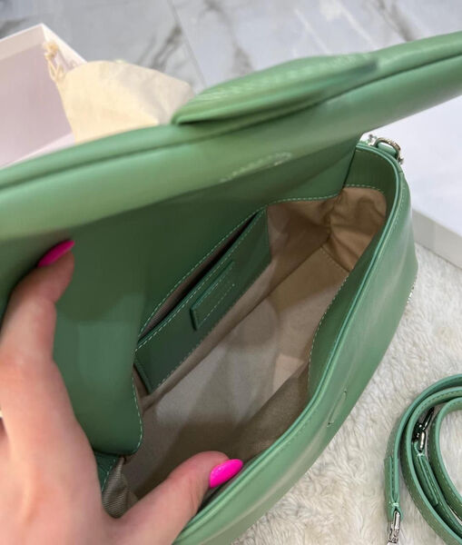 Сумка Jacquemus женский кожа болотный 112222-3