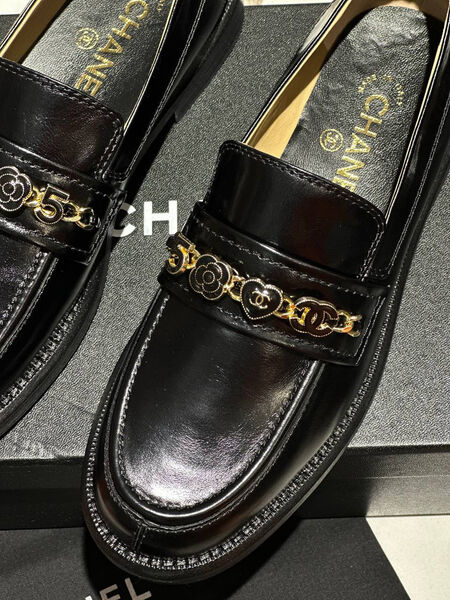 Лоферы Chanel женский кожа черный 156129-3