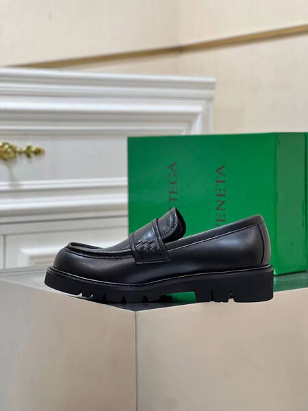 Мужские лоферы Bottega Veneta мужской кожа черный 160704-4