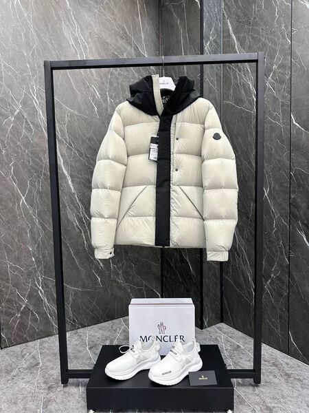 Мужской пуховик Moncler мужской белый 201789-2