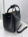 Сумка Loewe женский кожа черный 199958-5