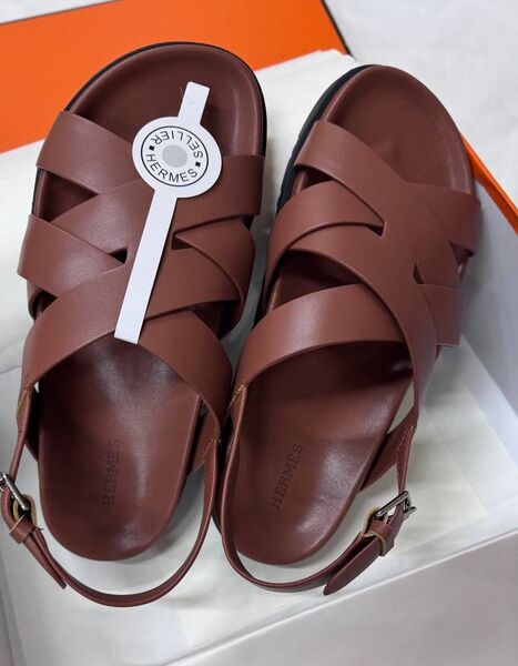 Сандалии Hermès женский кожа бордовый 188528