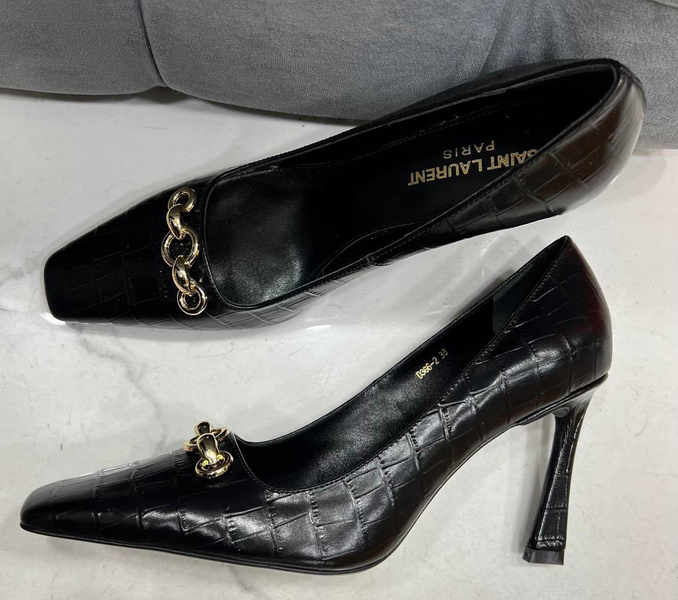Туфли Saint Laurent женский кожа черный 92827