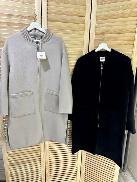 Пальто Hermès женский черный 123648-2