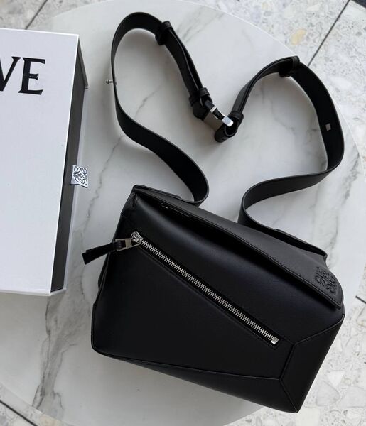 Сумка мессенджер Loewe 194533