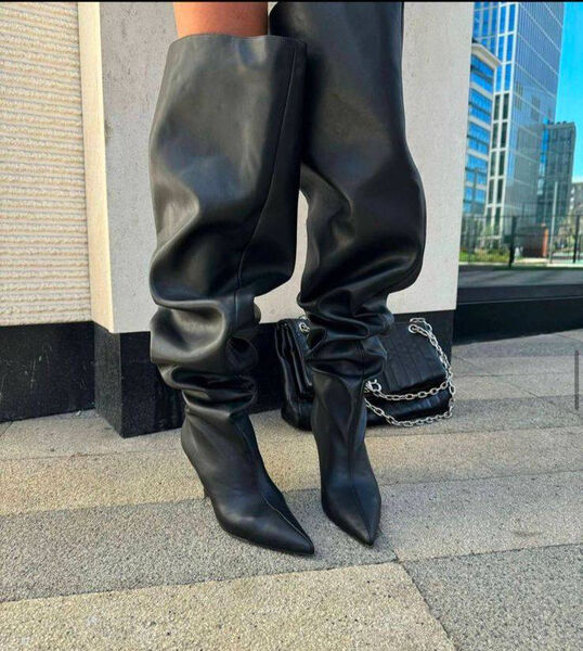 Сапоги Balenciaga женский кожа черный 170540-2