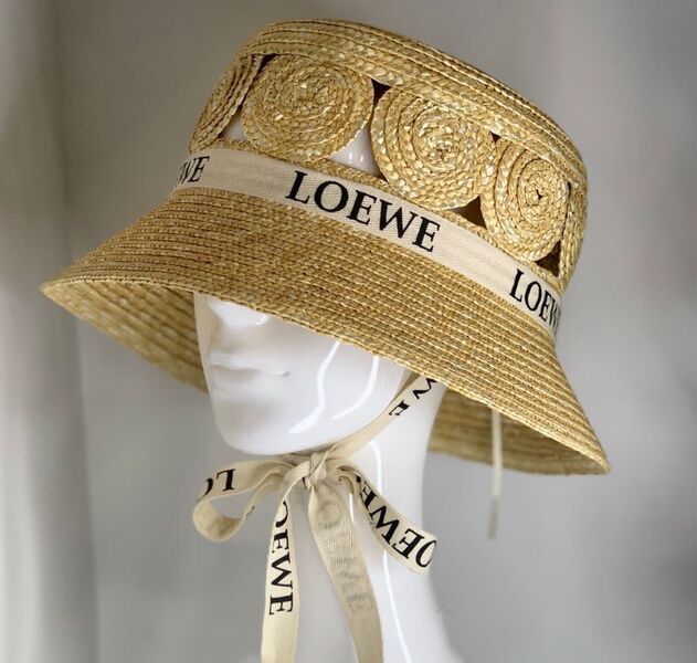 Шляпа Loewe женский бежевый 109453