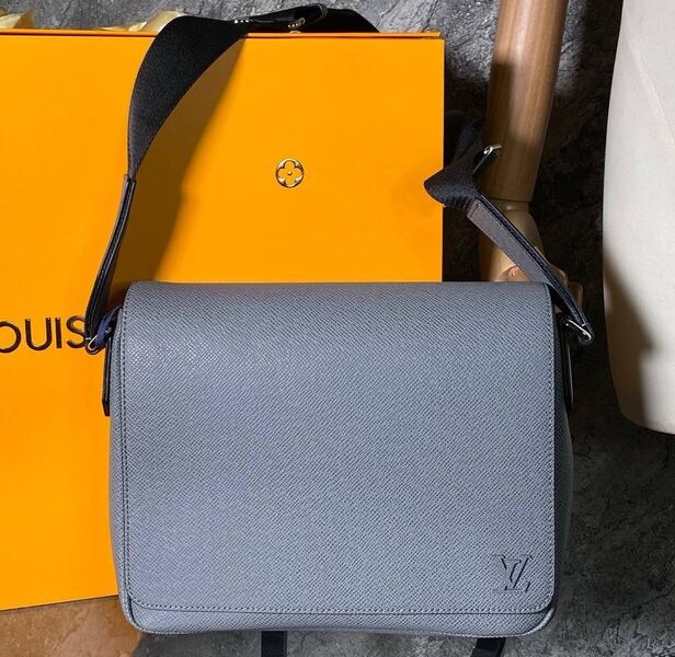 Мужская сумка мессенджер Louis Vuitton мужской кожа графитовый 115314