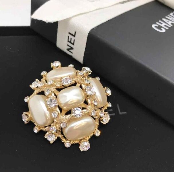 Брошь Chanel бронзовый 10379-2