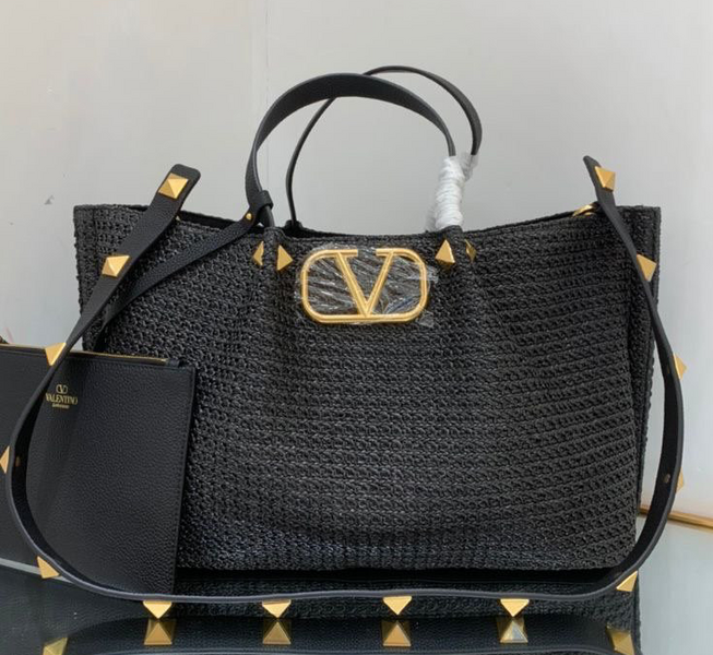 Сумка Valentino женский черный 93910