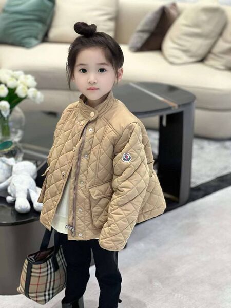Детская куртка Moncler бежевый 176954