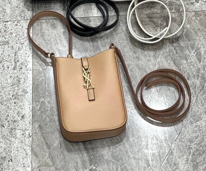 Сумка Saint Laurent женский кожа бежевый 113753-2