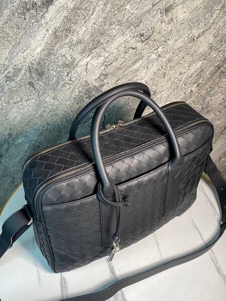Мужской портфель Bottega Veneta мужской кожа черный 149902-4