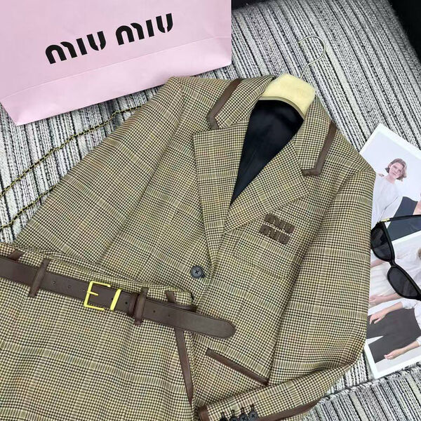 Костюм Miu Miu женский 169010-3