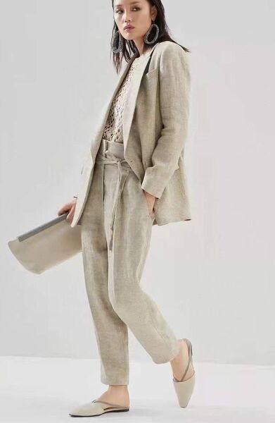Костюм Brunello Cucinelli женский графитовый 142419
