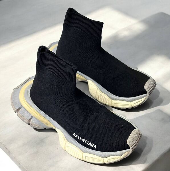 Кроссовки Balenciaga женский текстиль черный 159165