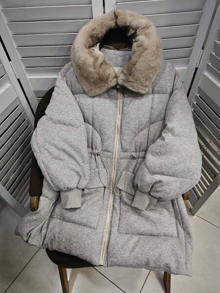 Пуховик Loro Piana женский графитовый 62833-7