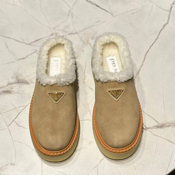 Лоферы Prada женский замша бежевый 168323-3