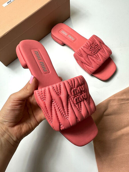 Шлепки Miu Miu женский кожа бордовый 112053-2