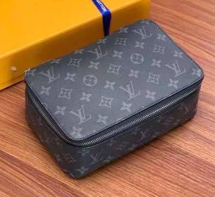 Мужской несессер косметичка Louis Vuitton мужской канва черный 111311