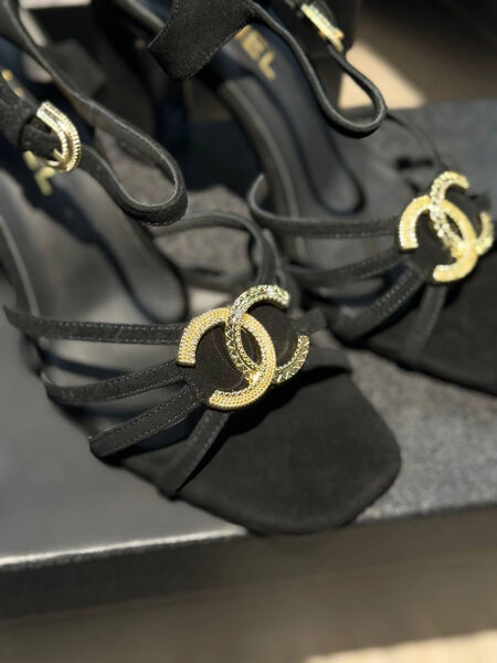 Босоножки Chanel женский замша черный 190862-3