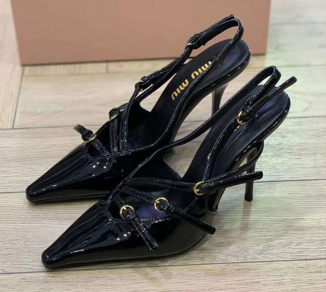 Туфли Miu Miu женский кожа черный 134833