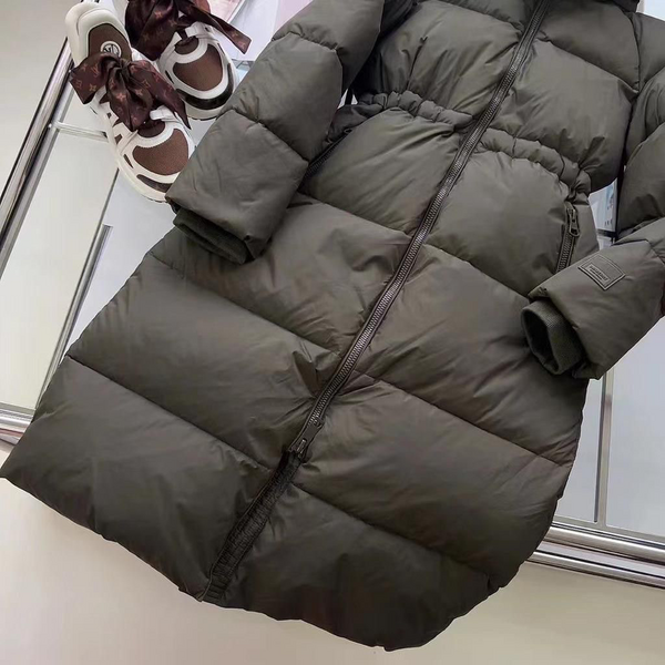 Пуховик Burberry женский черный 62460-2
